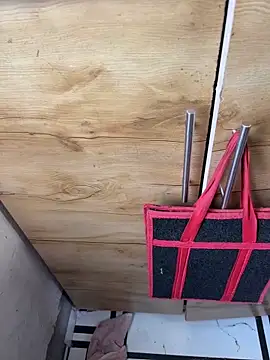 xyztopbeing online show from 01.09.25