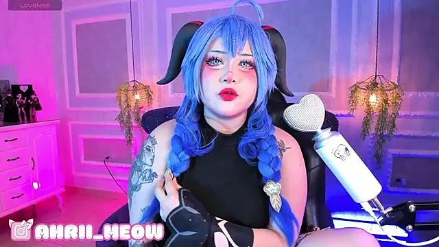 AHRI LEE online show from 02.01.25