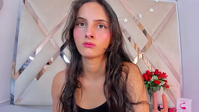 Snapshot of ninaht chatting on 11.15.25 ninaht online show from 11.15.25