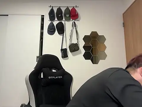 kensnb online show from 10.25.25