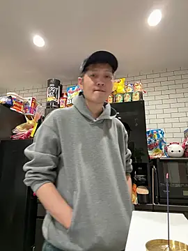 Snapshot of kensnb chatting on 03.18.26 kensnb online show from 03.18.26