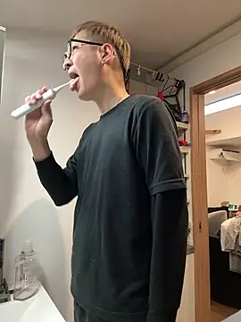 Snapshot of kensnb chatting on 03.18.26 kensnb online show from 03.18.26