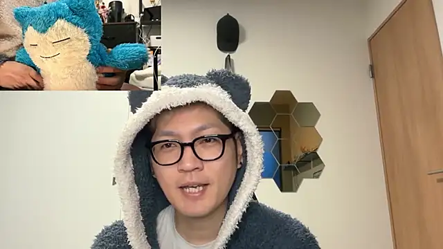 Snapshot of kensnb chatting on 03.27.26 kensnb online show from 03.27.26