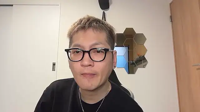 Snapshot of kensnb chatting on 04.01.26 kensnb online show from 04.01.26