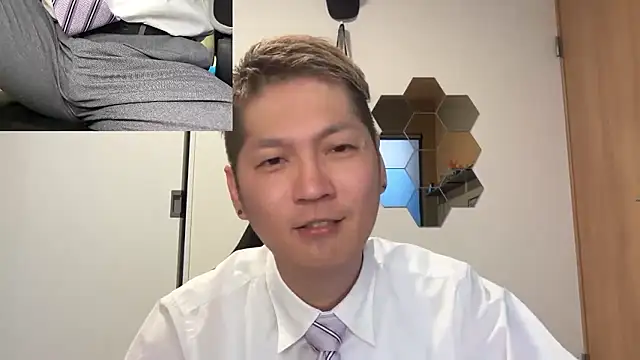 Snapshot of kensnb chatting on 04.03.26 kensnb online show from 04.03.26