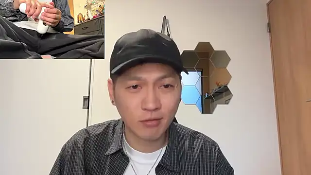 Snapshot of kensnb chatting on 04.04.26 kensnb online show from 04.04.26