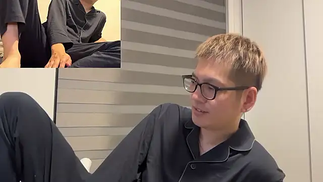 Snapshot of kensnb chatting on 04.06.26 kensnb online show from 04.06.26