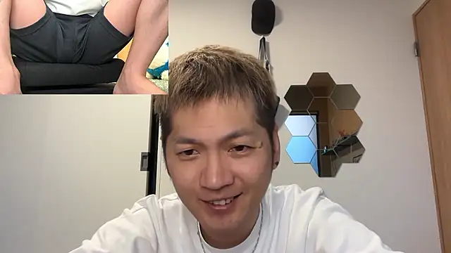 Snapshot of kensnb chatting on 04.11.26 kensnb online show from 04.11.26