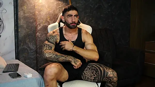 Snapshot of Austin_bolt chatting on 02.03.26 Austin bolt online show from 02.03.26