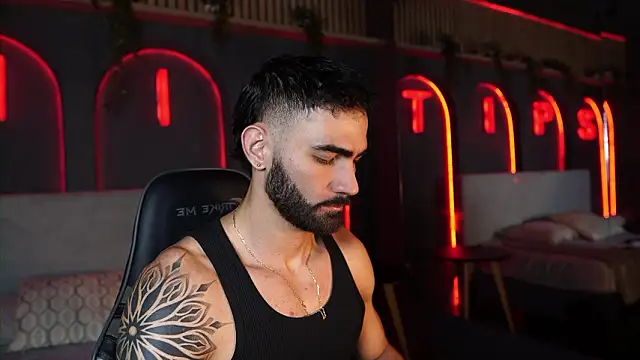 Snapshot of Austin_bolt chatting on 02.08.26 Austin bolt online show from 02.08.26