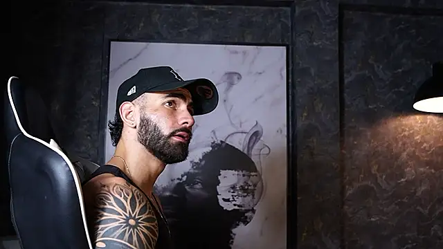 Snapshot of Austin_bolt chatting on 02.12.26 Austin bolt online show from 02.12.26