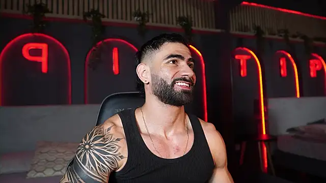 Snapshot of Austin_bolt chatting on 02.15.26 Austin bolt online show from 02.15.26