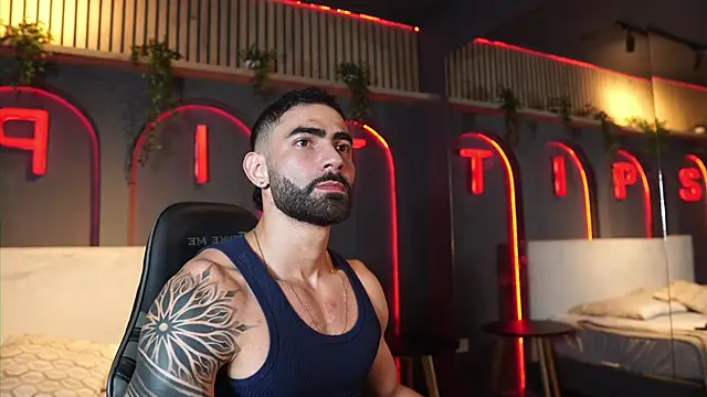 Snapshot of Austin_bolt chatting on 02.16.26 Austin bolt online show from 02.16.26