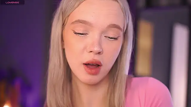  AlinaBailey online show from 02.06.26