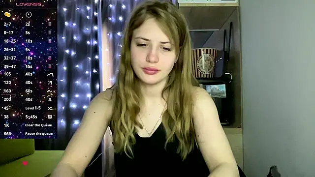 Snapshot of PureAlisMiracle chatting on 12.10.24 PureAlisMiracle online show from 12.10.24