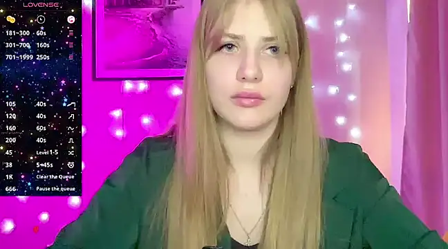 Snapshot of PureAlisMiracle chatting on 01.10.25 PureAlisMiracle online show from 01.10.25