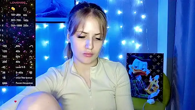 Snapshot of PureAlisMiracle chatting on 01.25.25 PureAlisMiracle online show from 01.25.25