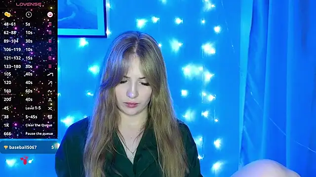 Snapshot of PureAlisMiracle chatting on 01.26.25 PureAlisMiracle online show from 01.26.25