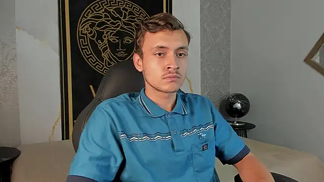 Desmon Clark online show from 01.18.25