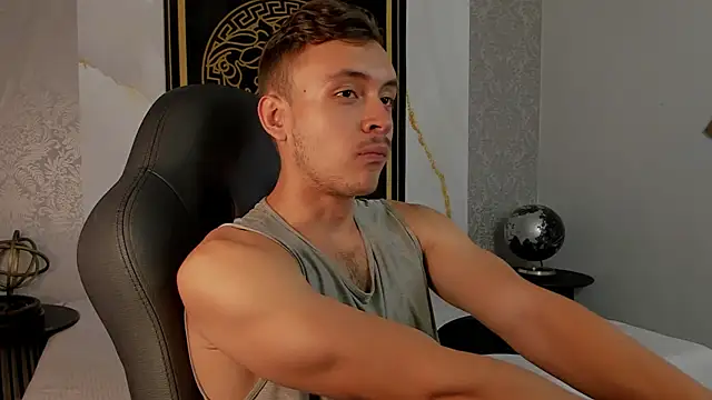 Desmon Clark online show from 02.26.25