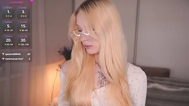 Naughty  Couplles online show from 02.10.26