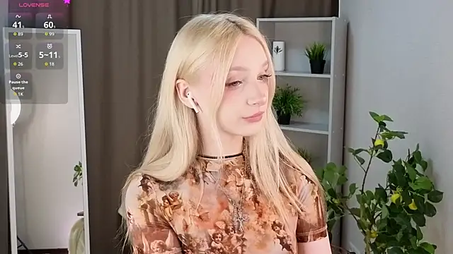 Naughty  Couplles online show from 03.28.26