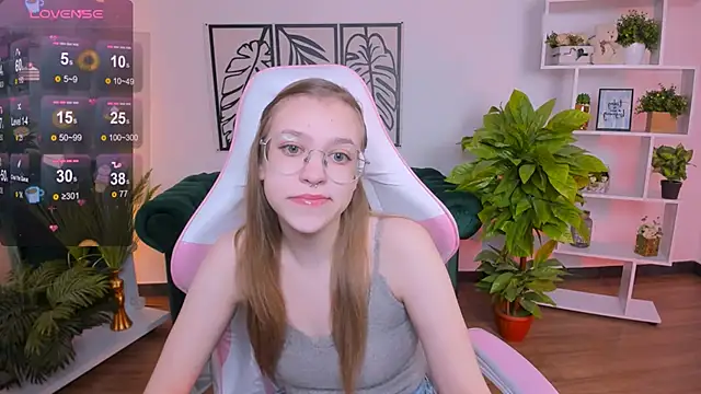 LayriantaVee online show from 02.02.25