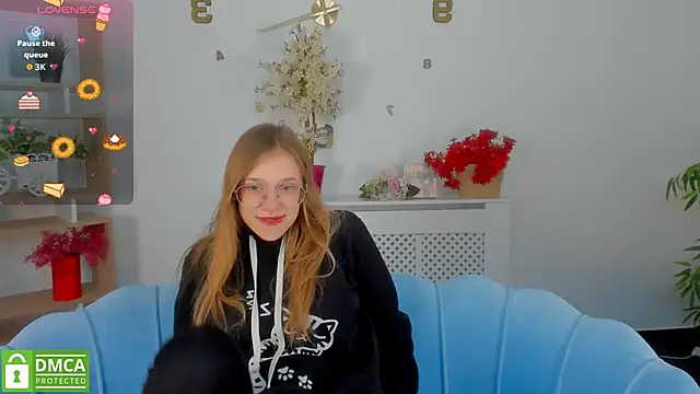 LayriantaVee online show from 10.07.25