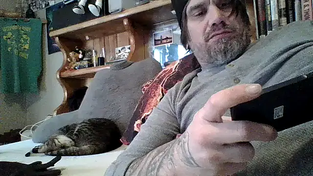 Snapshot of clitstitsandbongrips chatting on 12.03.24 clitstitsandbongrips online show from 12.03.24