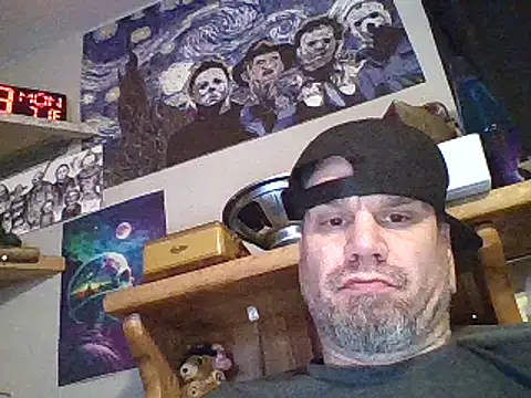 Snapshot of clitstitsandbongrips chatting on 02.17.25 clitstitsandbongrips online show from 02.17.25