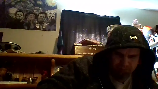 Snapshot of clitstitsandbongrips chatting on 03.05.25 clitstitsandbongrips online show from 03.05.25