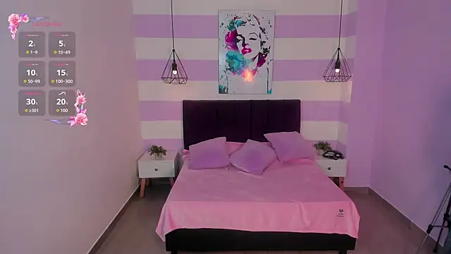 Scarlett  bell online show from 11.22.25