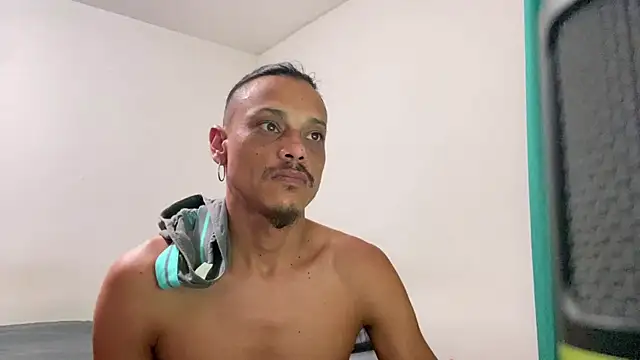 villanocat online show from 12.15.24