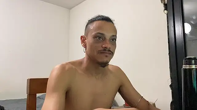 villanocat online show from 12.18.24