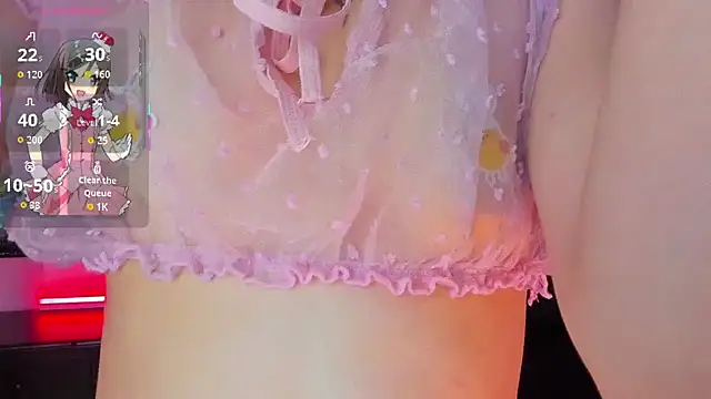 Snapshot of Liah_Grey8 chatting on 11.18.25 Liah Grey8 online show from 11.18.25