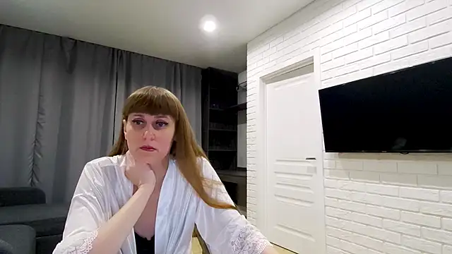 Daniella Lorente online show from 04.06.26