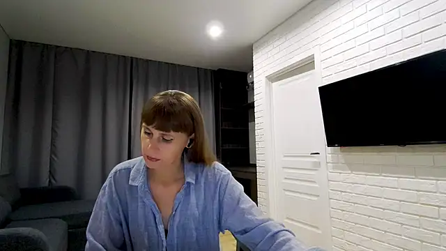 Snapshot of Daniella_Lorente chatting on 07.05.26 Daniella Lorente online show from 07.05.26
