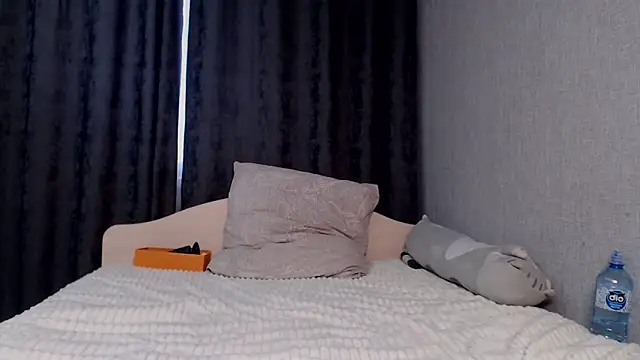 Snapshot of Anna_Curvy chatting on 01.23.25 Anna Curvy online show from 01.23.25