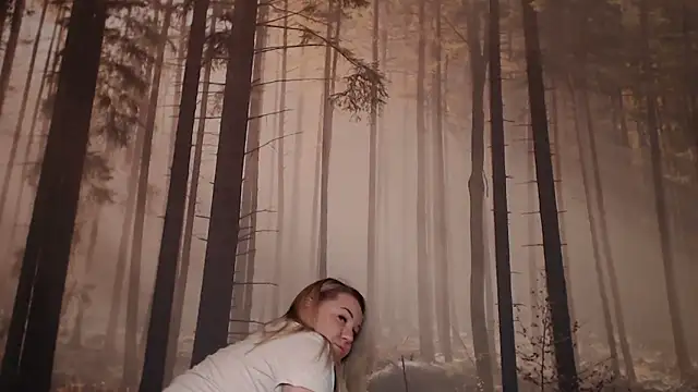 Snapshot of Anna_Curvy chatting on 03.06.25 Anna Curvy online show from 03.06.25