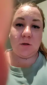 Snapshot of Anna_Curvy chatting on 03.08.25 Anna Curvy online show from 03.08.25