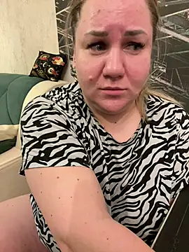 Snapshot of Anna_Curvy chatting on 03.13.25 Anna Curvy online show from 03.13.25