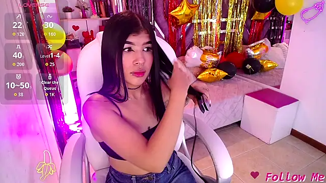 AliceWalker 11 online show from 10.01.25