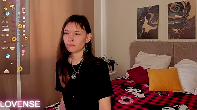 Emily Strikeee online show from 02.24.26