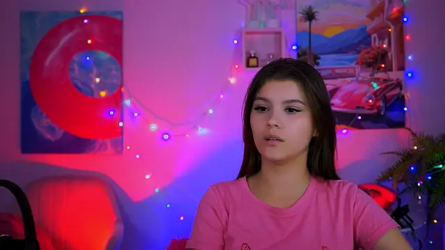 Snapshot of EvaThopson chatting on 11.25.25 EvaThopson online show from 11.25.25