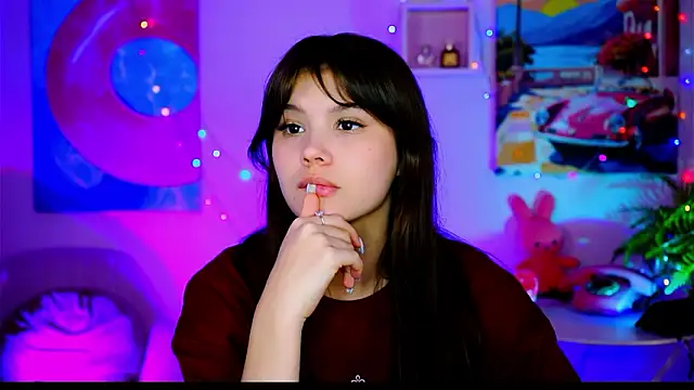 Snapshot of EvaThopson chatting on 02.20.26 EvaThopson online show from 02.20.26