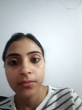 Snapshot of pikubaby chatting on 11.10.25 pikubaby online show from 11.10.25