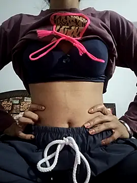 Snapshot of pikubaby chatting on 11.11.25 pikubaby online show from 11.11.25