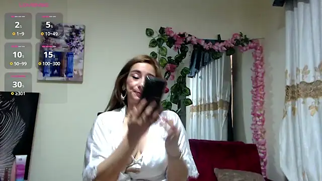 Snapshot of Madam_dali chatting on 01.06.25 Madam dali online show from 01.06.25
