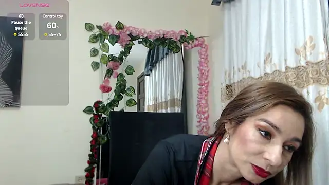 Snapshot of Madam_dali chatting on 01.29.25 Madam dali online show from 01.29.25