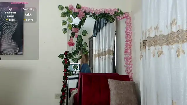 Snapshot of Madam_dali chatting on 01.30.25 Madam dali online show from 01.30.25